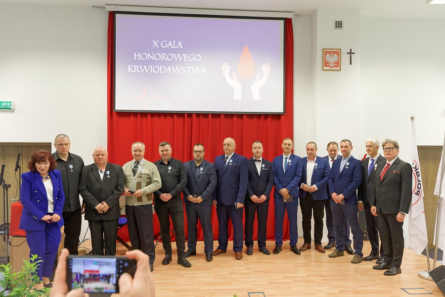 Uroczyste wyróżnienia dla krwiodawców podczas X Gali PCK w Ciechanowie